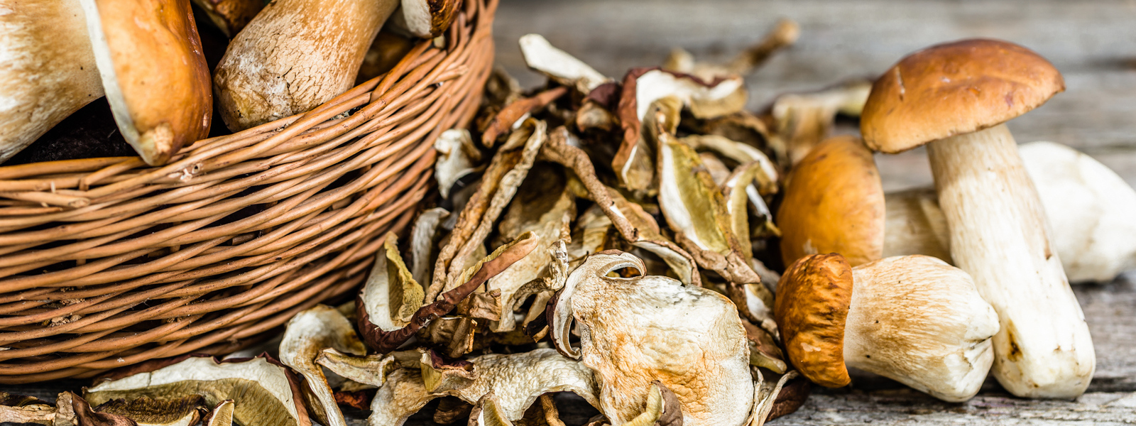 Voňavé zásoby na celý rok: Jak sušit houby a jak je uchovávat?
